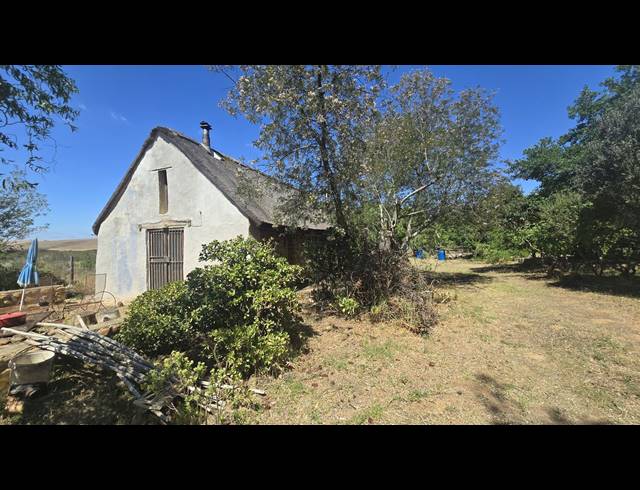 8,627M² FARM FOR SALE IN GREYTON